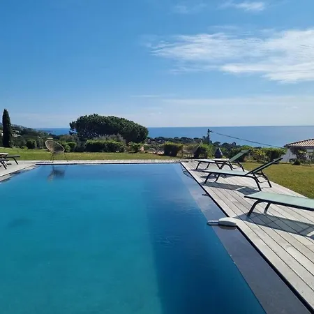 Villa 5br With Pool In - What'app - 0049-1521-4658-810 - For Reservations! *